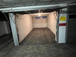 Garaje en venta en calle Jaume Huguet s/n, Valls